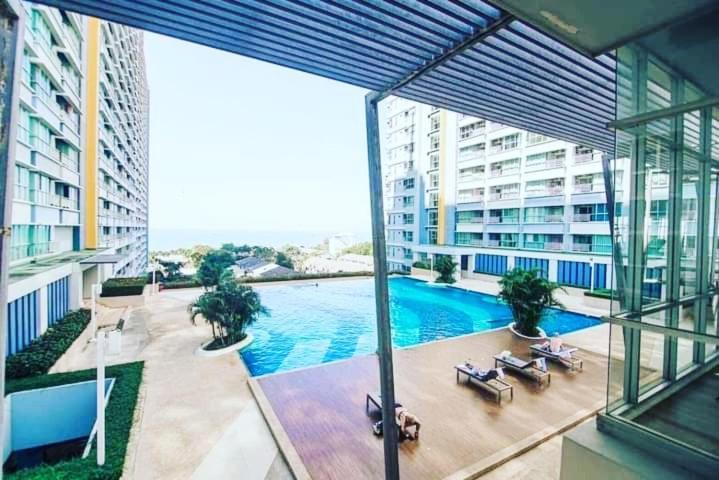 Jomtien Pattaya Condo Seaview Room Premium Extérieur photo