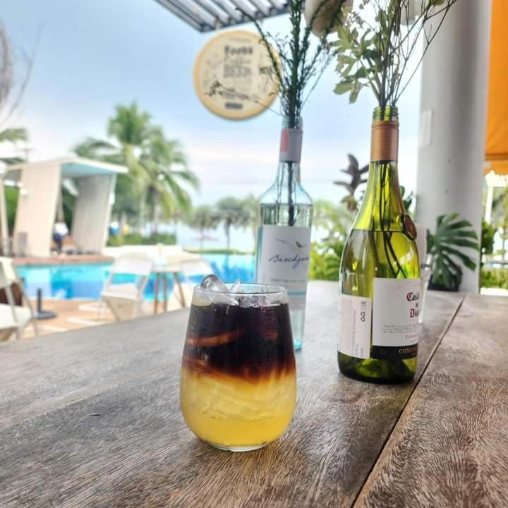 Jomtien Pattaya Condo Seaview Room Premium Extérieur photo